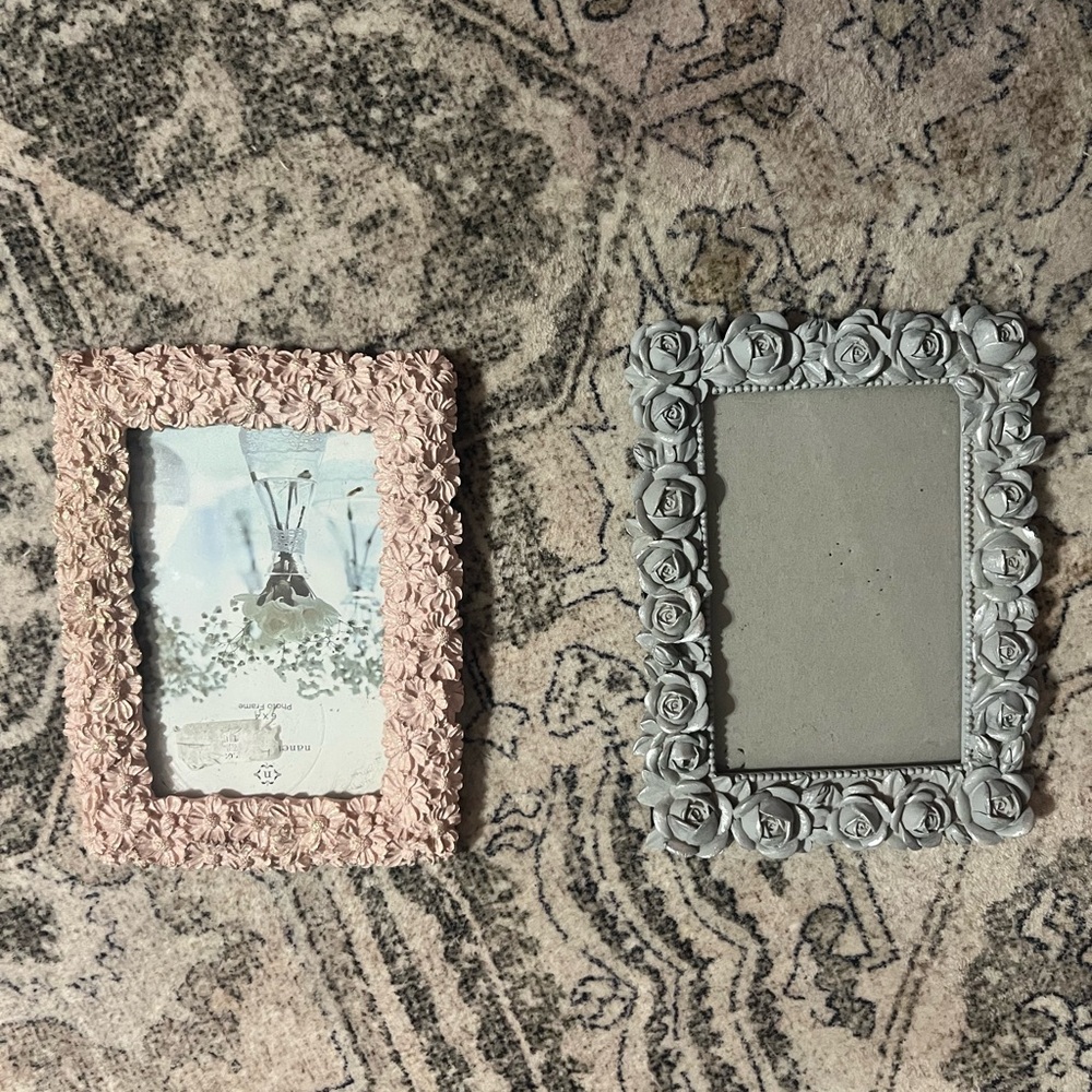 Floral Pink and Gray Picture Frame Set